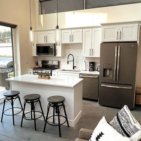 Brand New Upscale Home- Best Location! Whitefish Extérieur photo