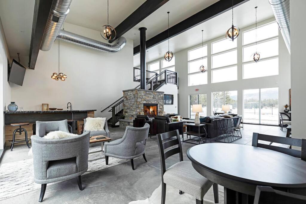 Brand New Upscale Home- Best Location! Whitefish Extérieur photo