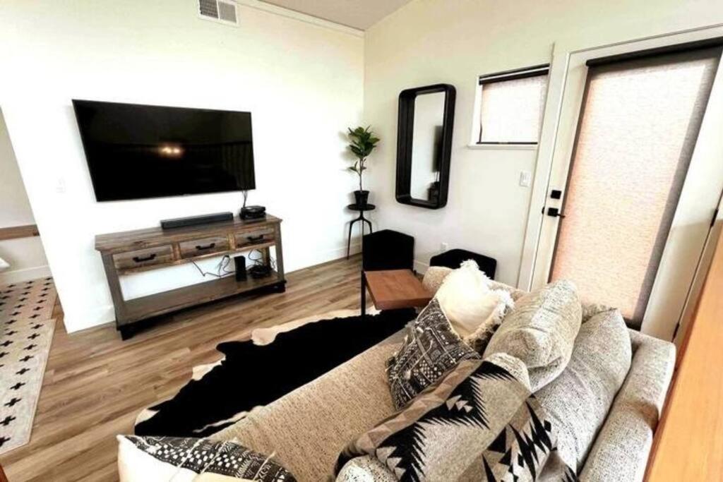 Brand New Upscale Home- Best Location! Whitefish Extérieur photo