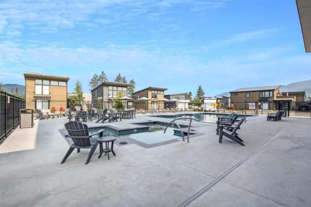 Brand New Upscale Home- Best Location! Whitefish Extérieur photo
